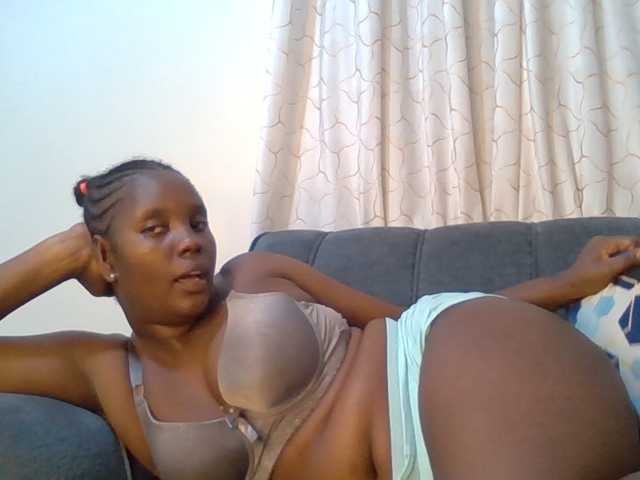 hornyprincesss live cam on BongaCams