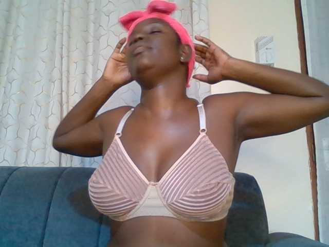 hornyprincesss live cam on BongaCams