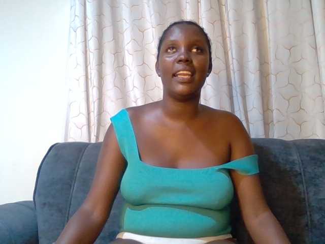hornyprincesss live cam preview