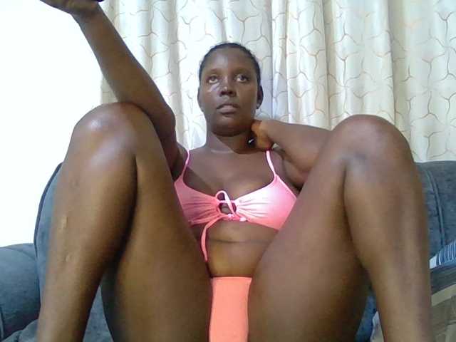 hornyprincesss live cam preview