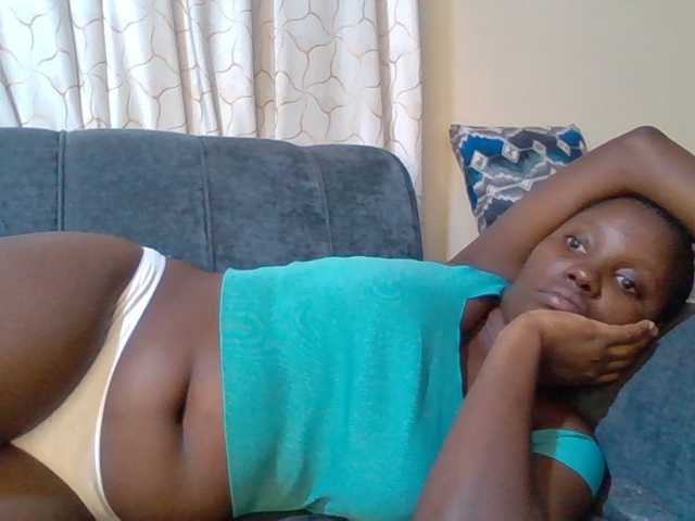 hornyprincesss live cam preview