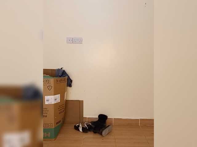 Suckmytirries live cam on BongaCams
