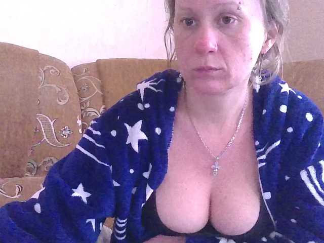 DomixDomi live cam preview
