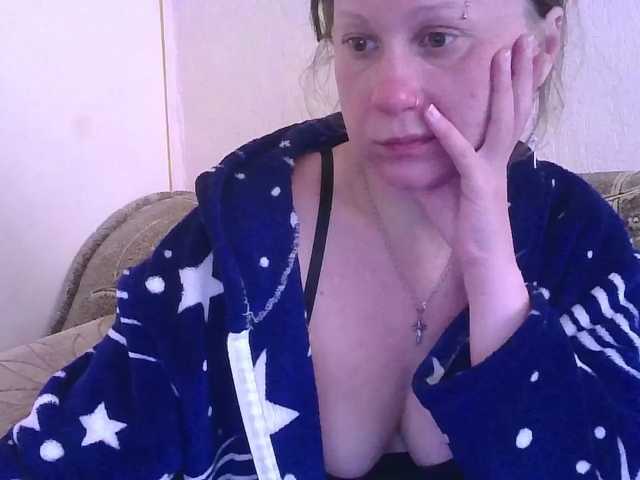 DomixDomi webcam bongacams model stream image