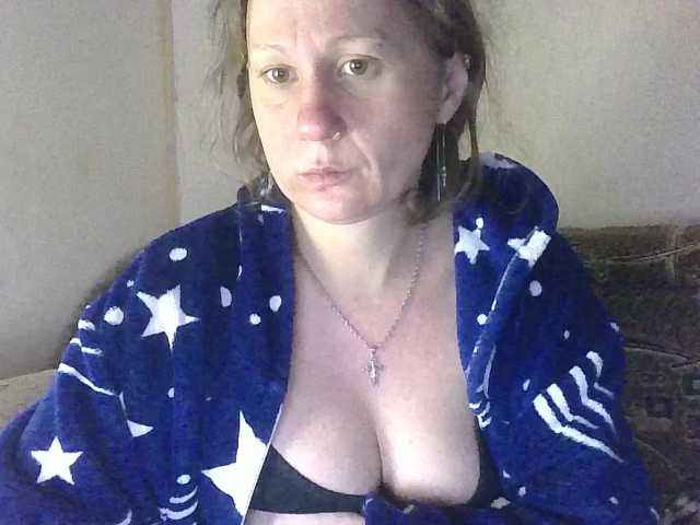 DomixDomi, live now on BongaCams