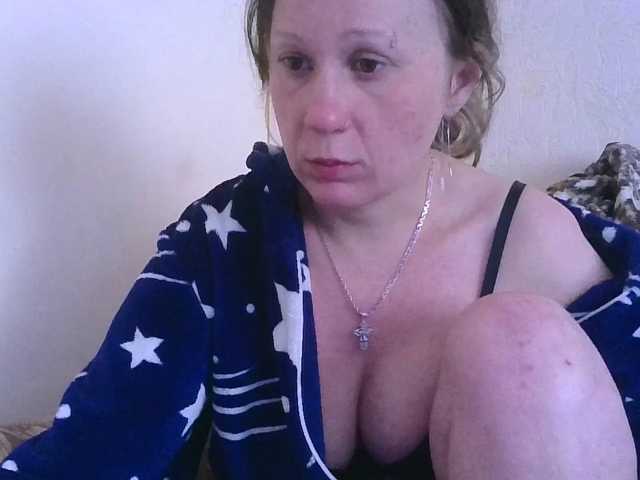 DomixDomi webcam bongacams model stream image