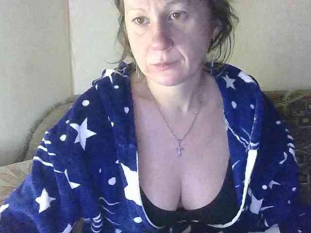 DomixDomi Live Webcam on BongaCams