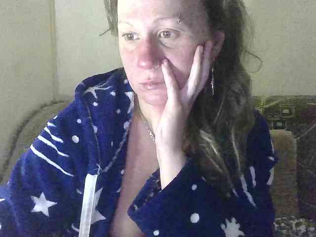 DomixDomi webcam