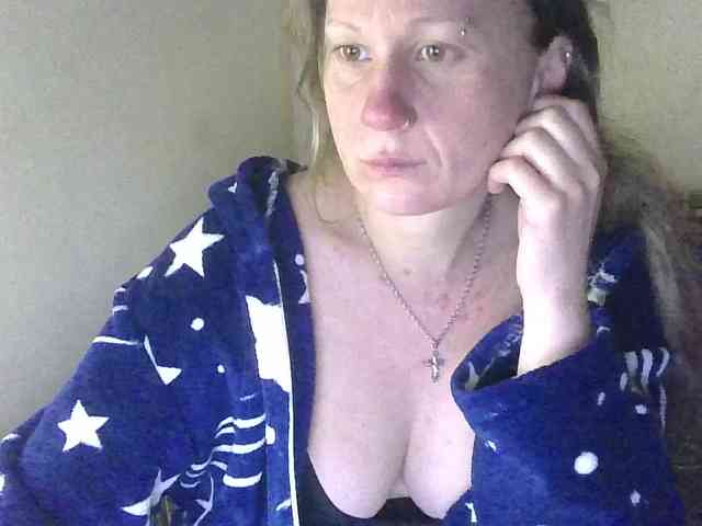 DomixDomi webcam