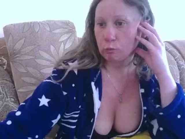 DomixDomi webcam