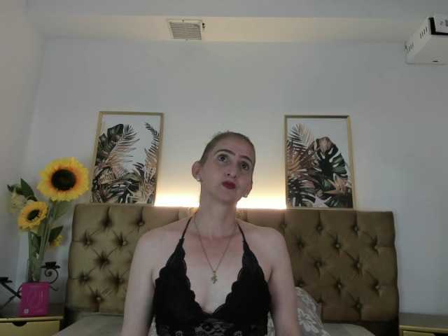 AsshleySofty live cam preview
