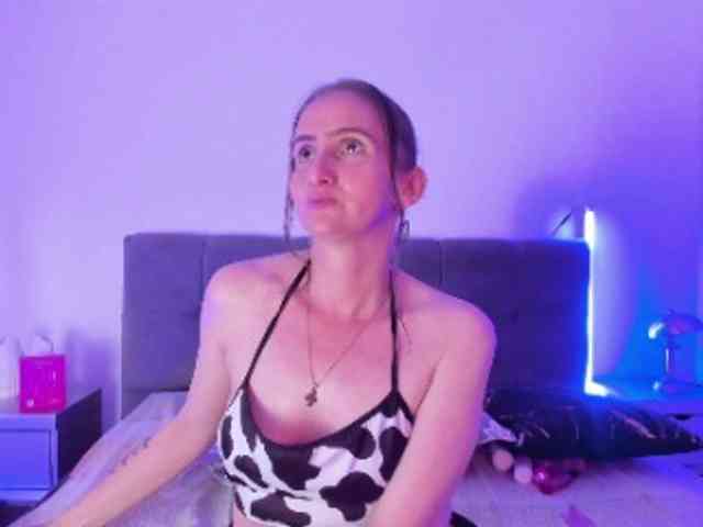 AsshleySofty webcam