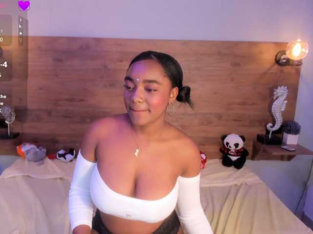 SAMANTHASWEET live cam on BongaCams