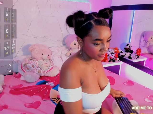SAMANTHASWEET live cam on BongaCams