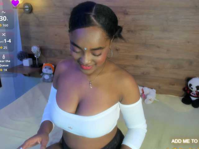 SAMANTHASWEET live cam on BongaCams