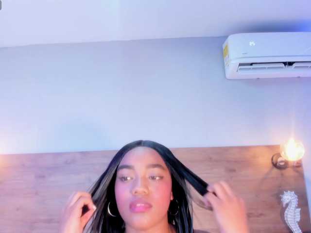 SAMANTHASWEET live cam on BongaCams