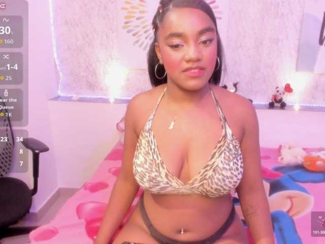 SAMANTHASWEET live cam on BongaCams