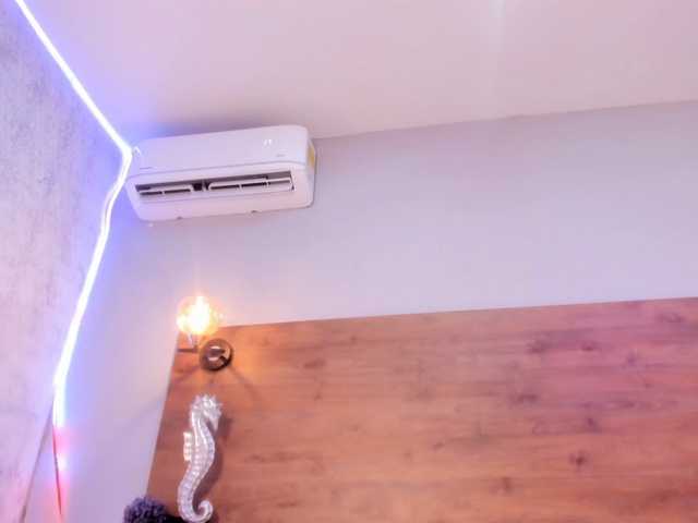 SAMANTHASWEET live cam on BongaCams