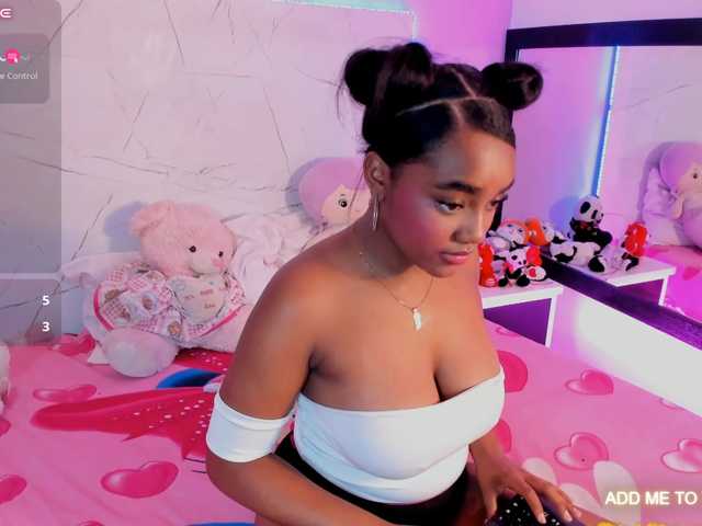 SAMANTHASWEET live cam on BongaCams