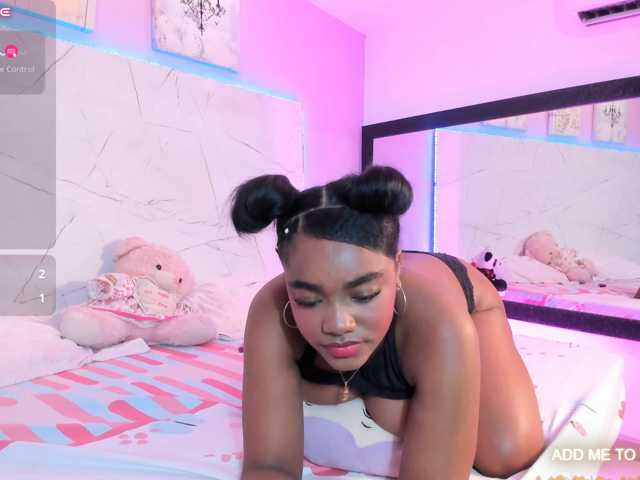 SAMANTHASWEET live cam on BongaCams