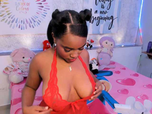SAMANTHASWEET live cam on BongaCams