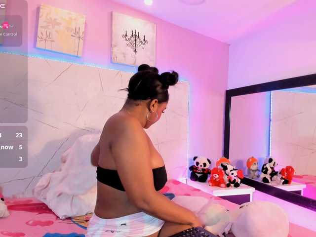 SAMANTHASWEET live cam on BongaCams