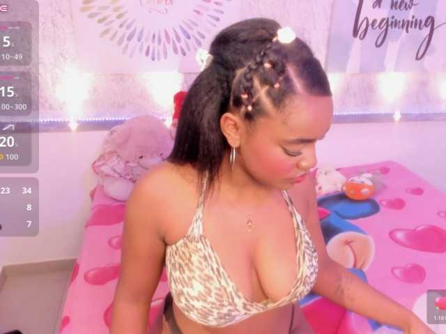SAMANTHASWEET live cam on BongaCams