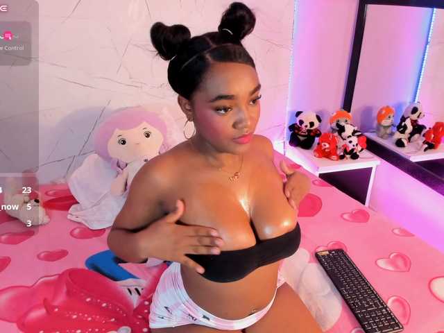 SAMANTHASWEET live cam on BongaCams