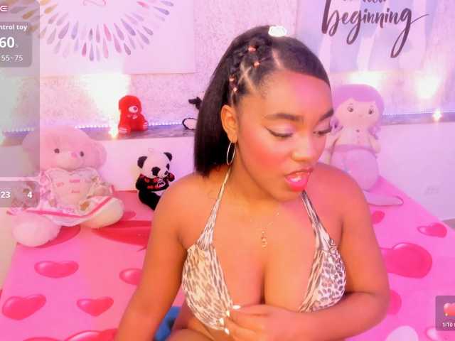 SAMANTHASWEET live cam on BongaCams