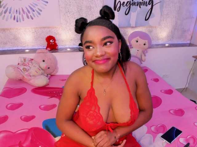 SAMANTHASWEET live cam on BongaCams