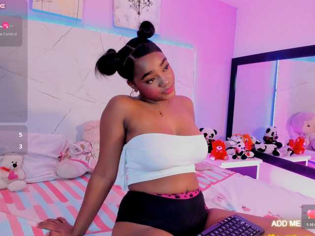 SAMANTHASWEET live cam on BongaCams