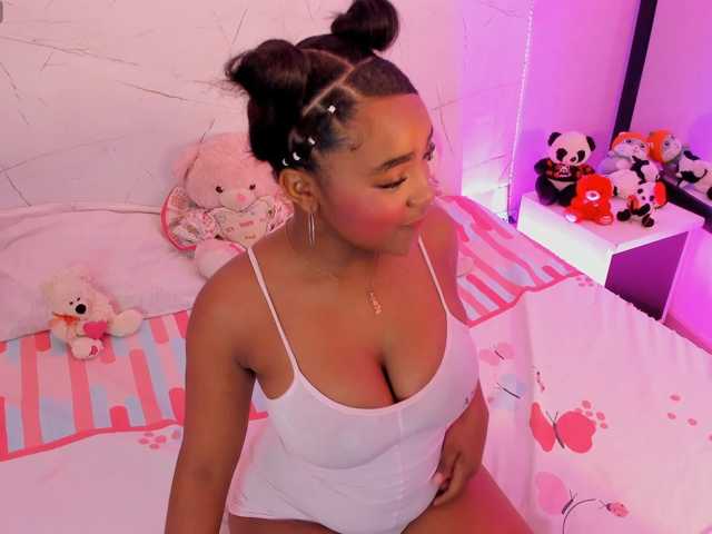 SAMANTHASWEET live cam on BongaCams