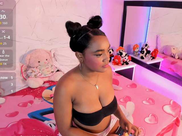 SAMANTHASWEET live cam on BongaCams
