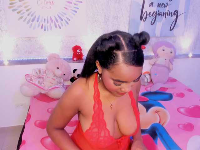 SAMANTHASWEET live cam on BongaCams