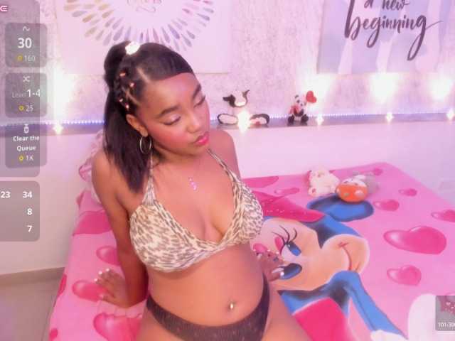 SAMANTHASWEET live cam on BongaCams