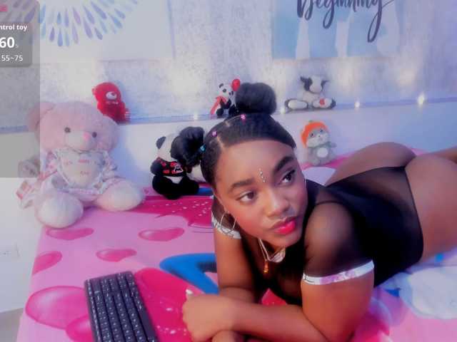 SAMANTHASWEET live cam on BongaCams