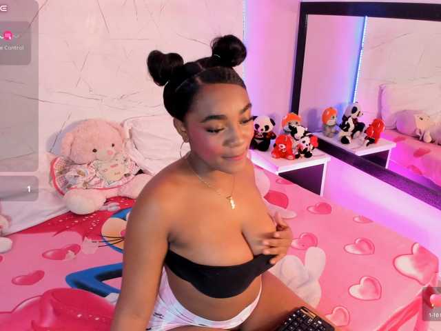 SAMANTHASWEET live cam on BongaCams