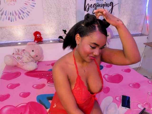 SAMANTHASWEET live cam on BongaCams