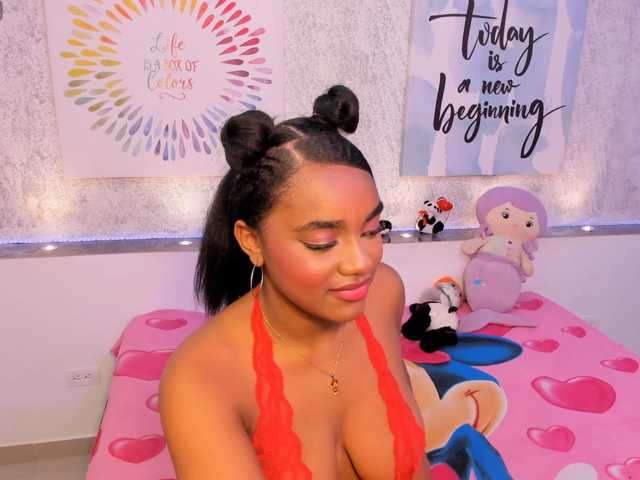 SAMANTHASWEET live cam on BongaCams
