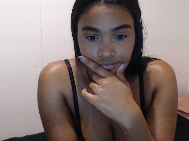 LoverIris live cam on BongaCams