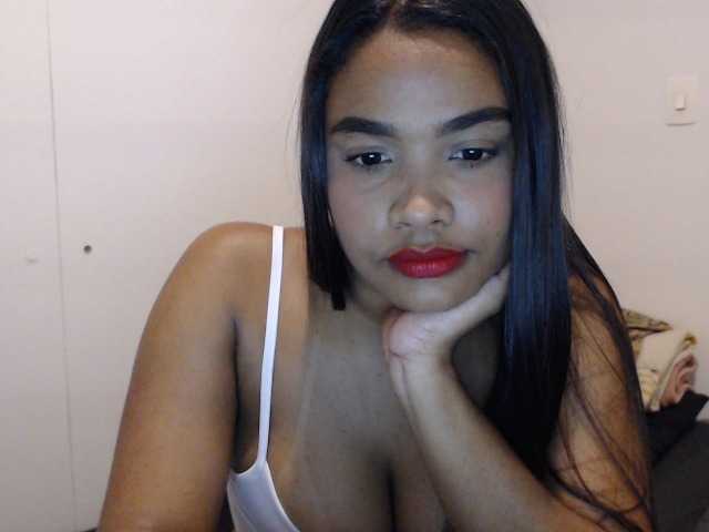 LoverIris live cam on BongaCams