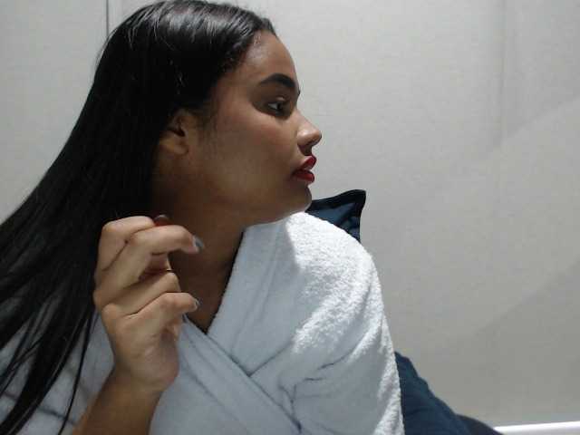 LoverIris live cam on BongaCams