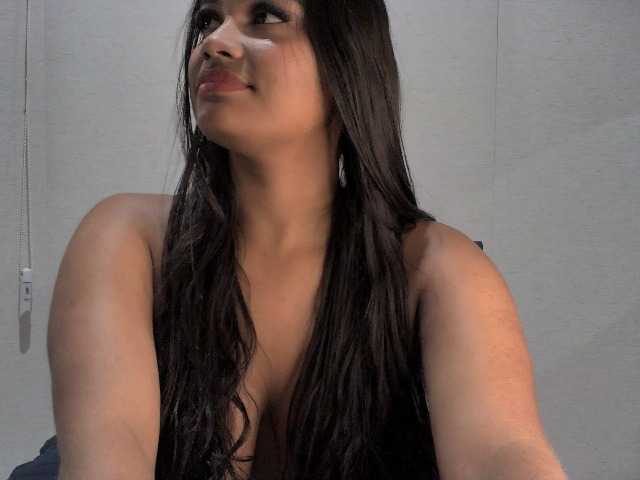 LoverIris live cam on BongaCams