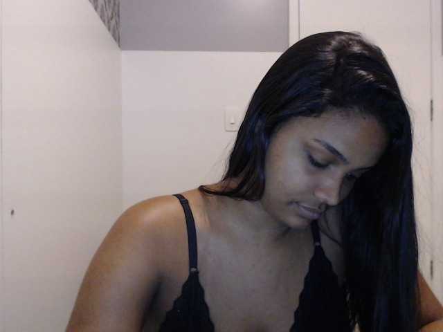 LoverIris, live now on BongaCams