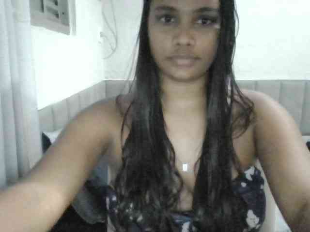 LoverIris webcam