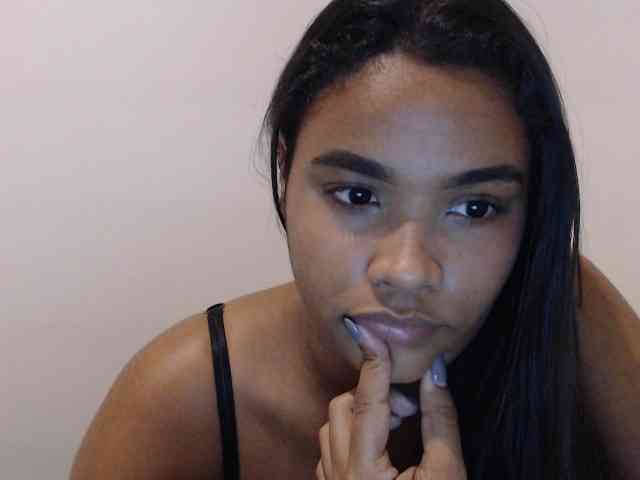 LoverIris's webcam live show