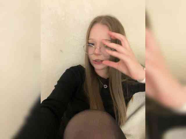 BubaGirl webcam