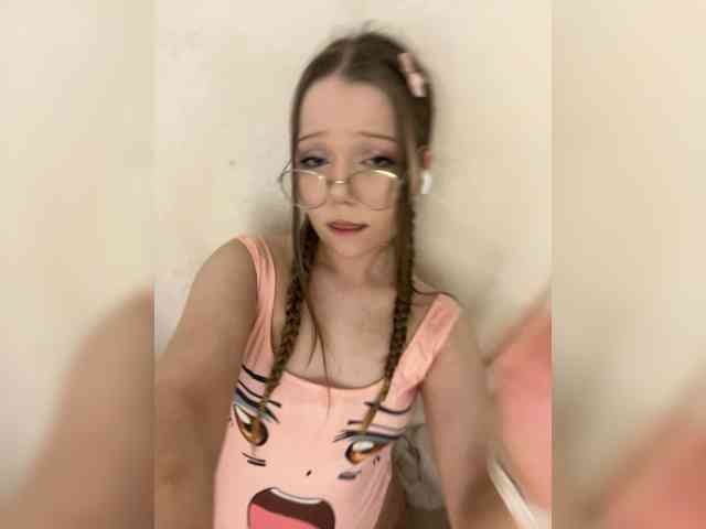 Модель: BubaGirl