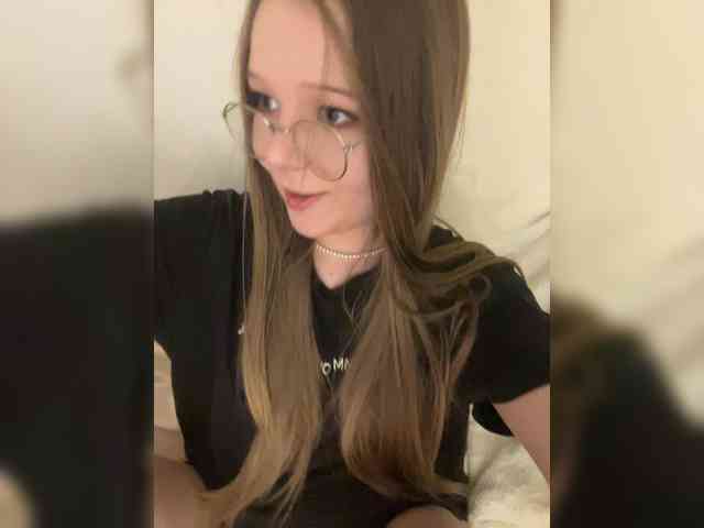 BubaGirl webcam