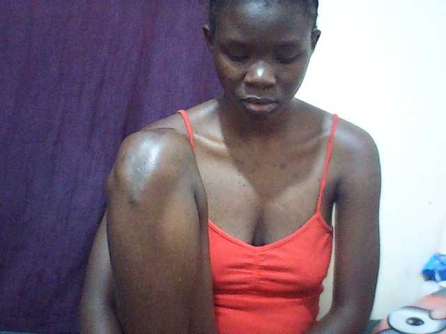 Idah01, live now on BongaCams